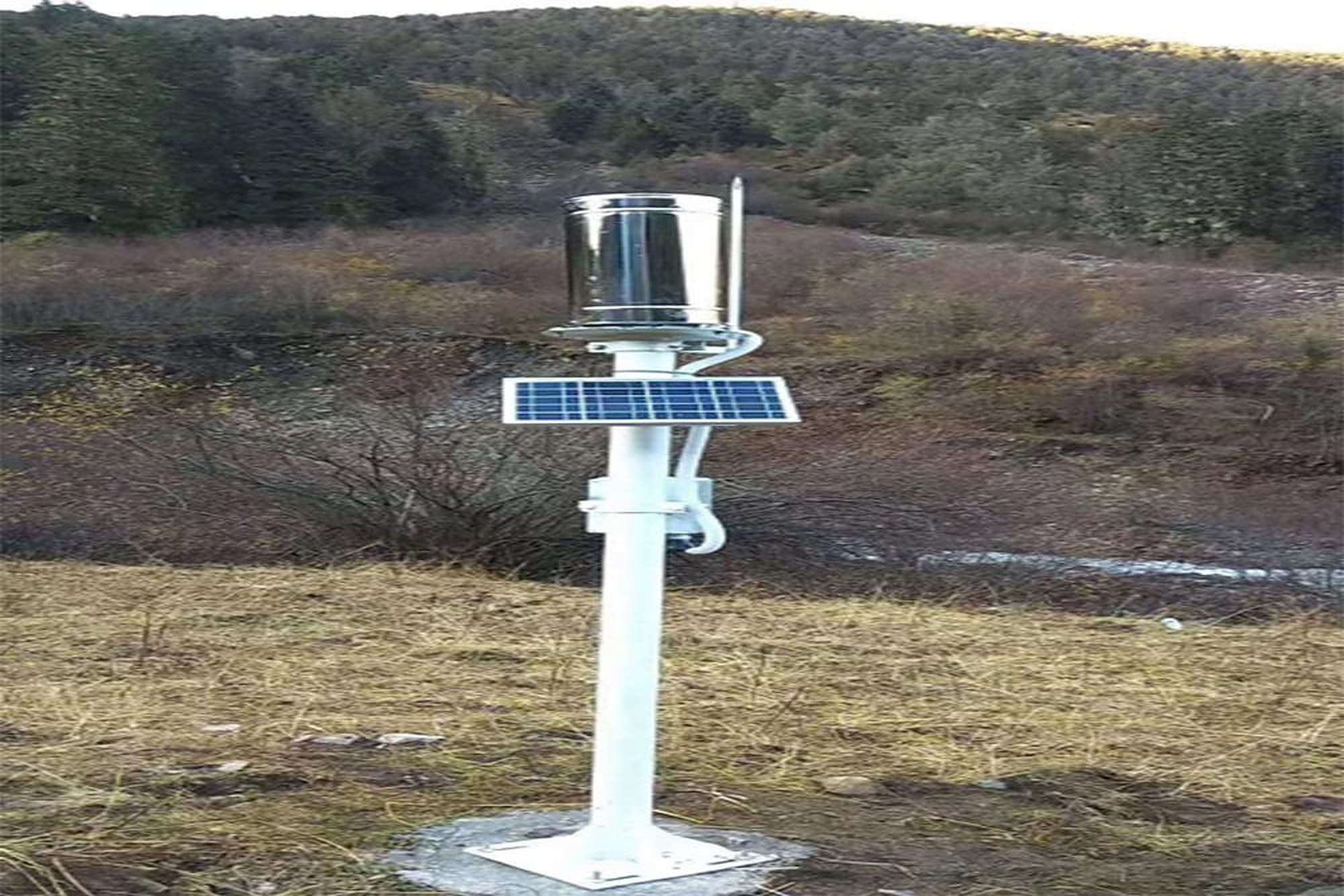 Permanent way inspection vehicle